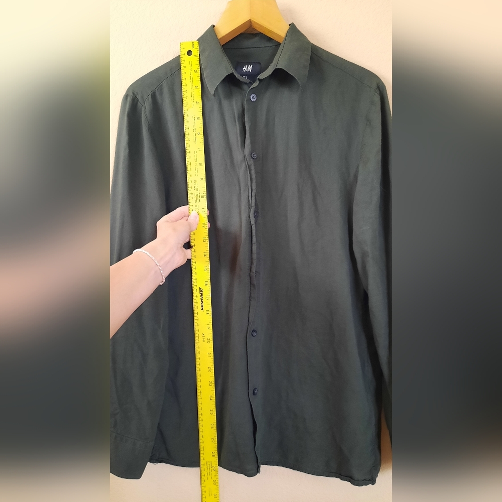 H&M Green Linen Blend Button Down Long Sleeve Blouse - Picture 2 of 6